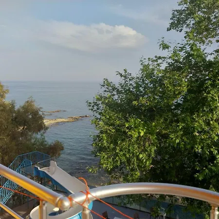 Beach Front With Great See View Next To Incekum Apartman *
