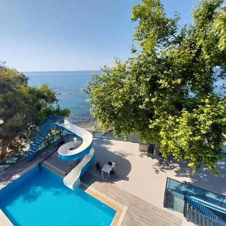 Διαμέρισμα Beach Front With Great See View Next To Incekum Αλάνια