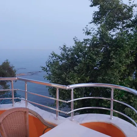 Beach Front With Great See View Next To Incekum * Αλάνια